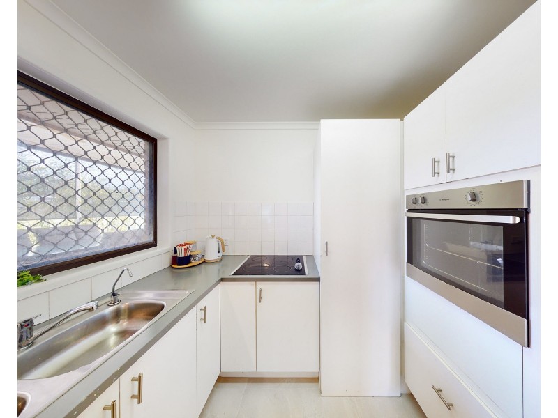 18 Hawaii Avenue, Banksia Beach QLD 4507