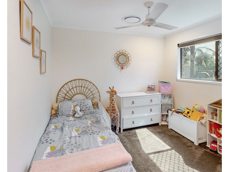 18 Hawaii Avenue, Banksia Beach QLD 4507
