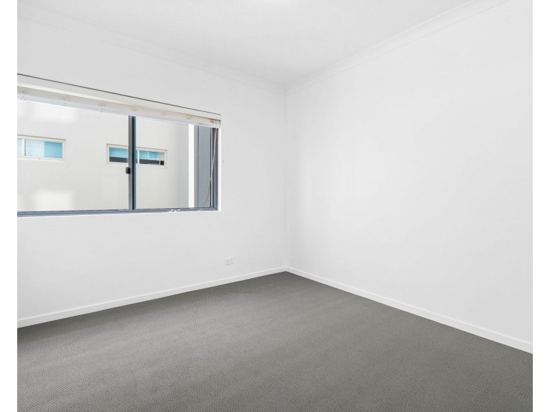 2704/25-31 East Quay Drive, Biggera Waters QLD 4216