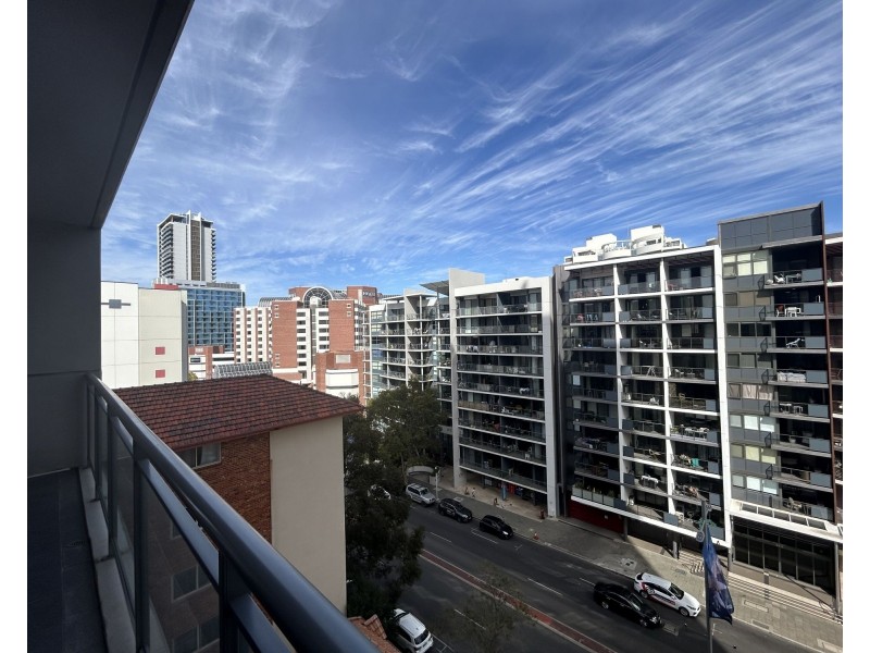 20/148 Adelaide Terrace, East Perth WA 6004