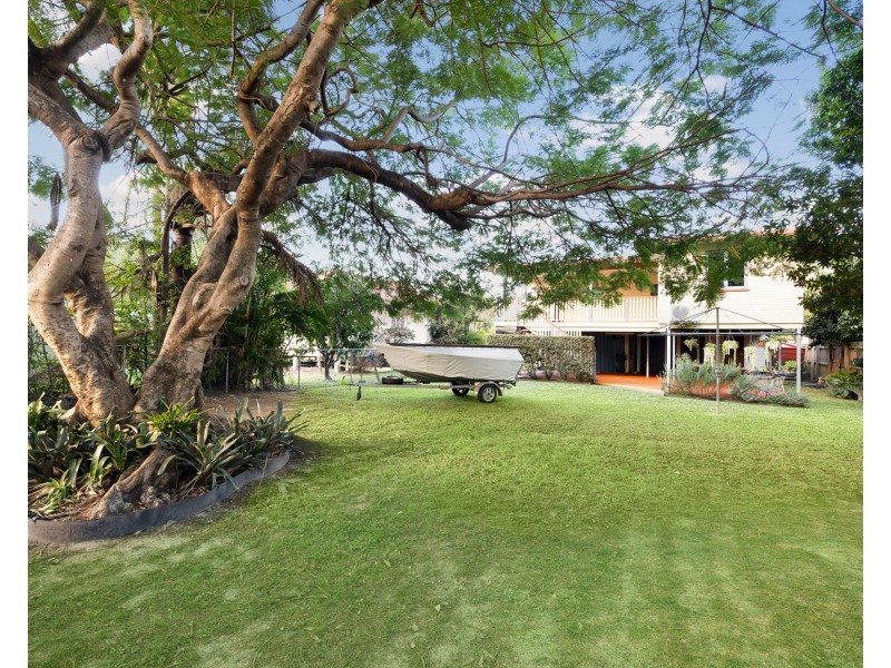 16 Chewton Street, Mitchelton QLD 4053