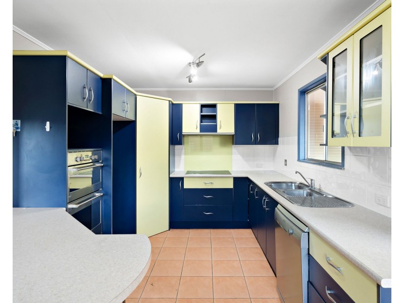 16 Chewton Street, Mitchelton QLD 4053