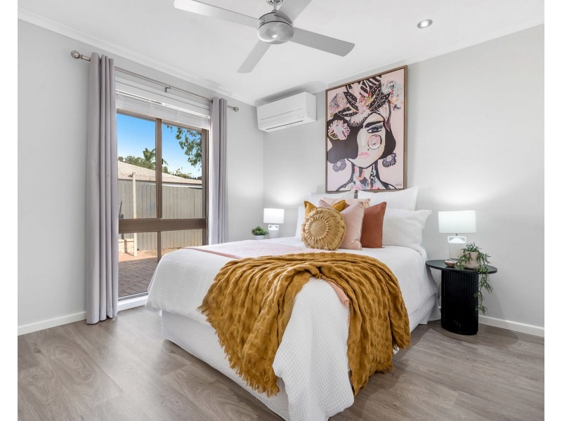 4 Joseph Place, Ormiston QLD 4160