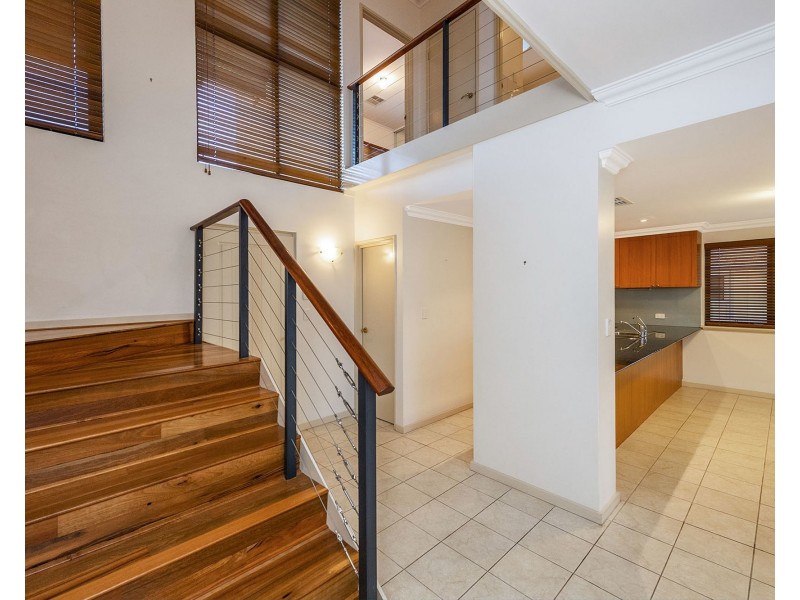 11/3 Piccolo Place, Halls Head WA 6210