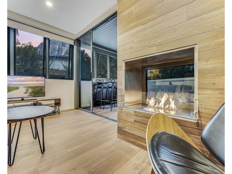 110/94-96 Main Street, Montville QLD 4560