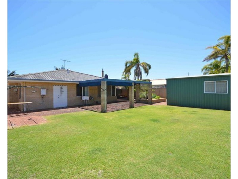 10 Cumberland Way, Waikiki WA 6169