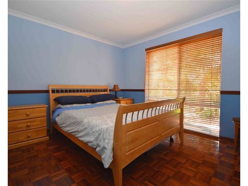 10 Cumberland Way, Waikiki WA 6169