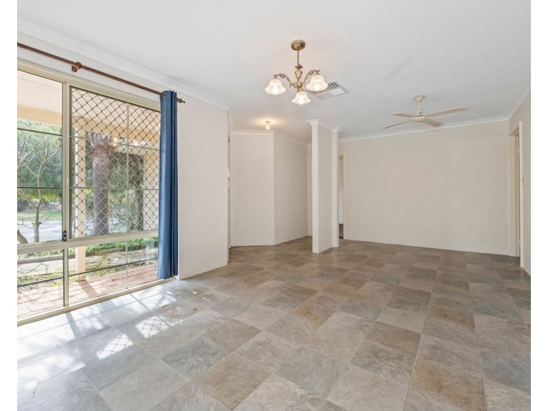 89 Murdoch Drive, Greenfields WA 6210
