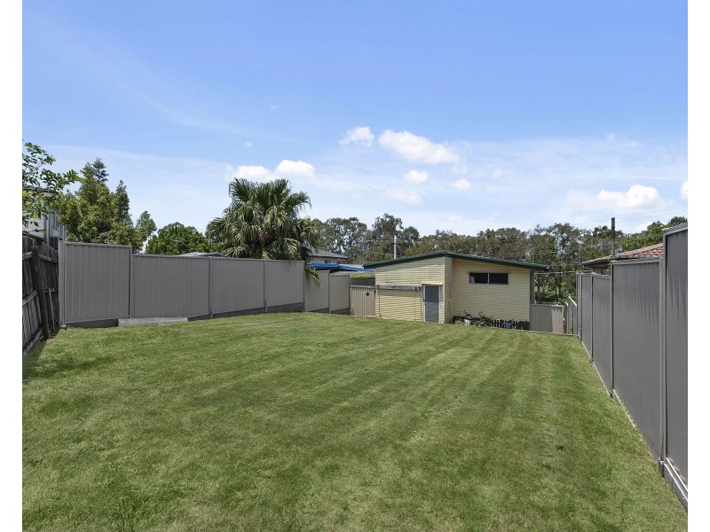 309 Whites Road, Lota QLD 4179
