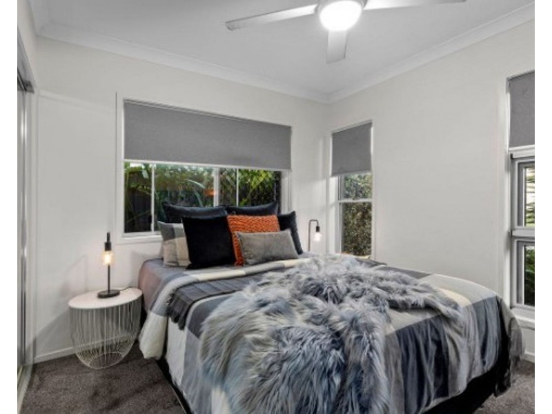 6 Premier Terrace, Bridgeman Downs QLD 4035