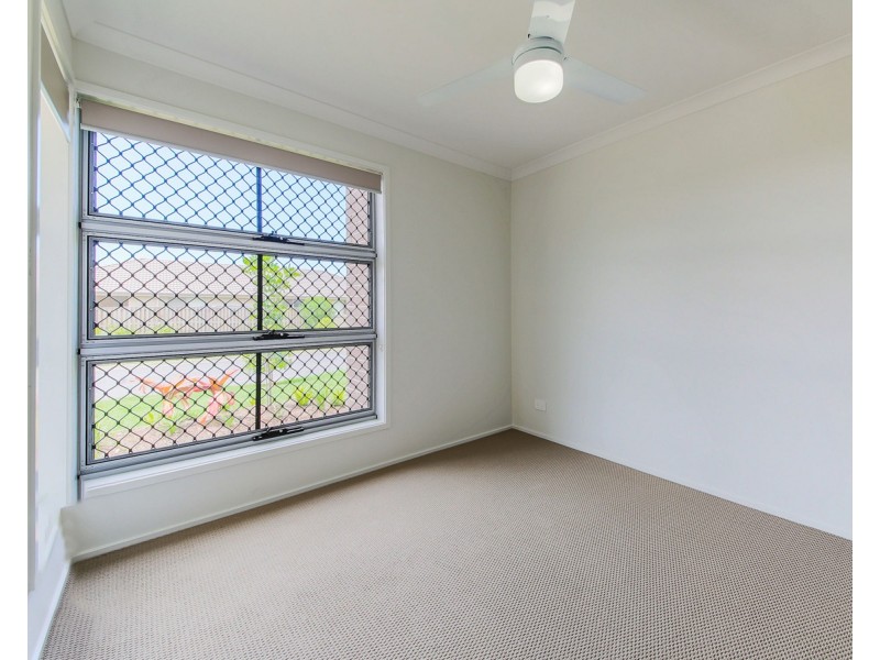 4 Denham Circuit, Willow Vale QLD 4209