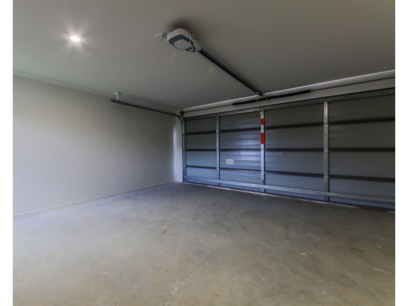 4 Denham Circuit, Willow Vale QLD 4209