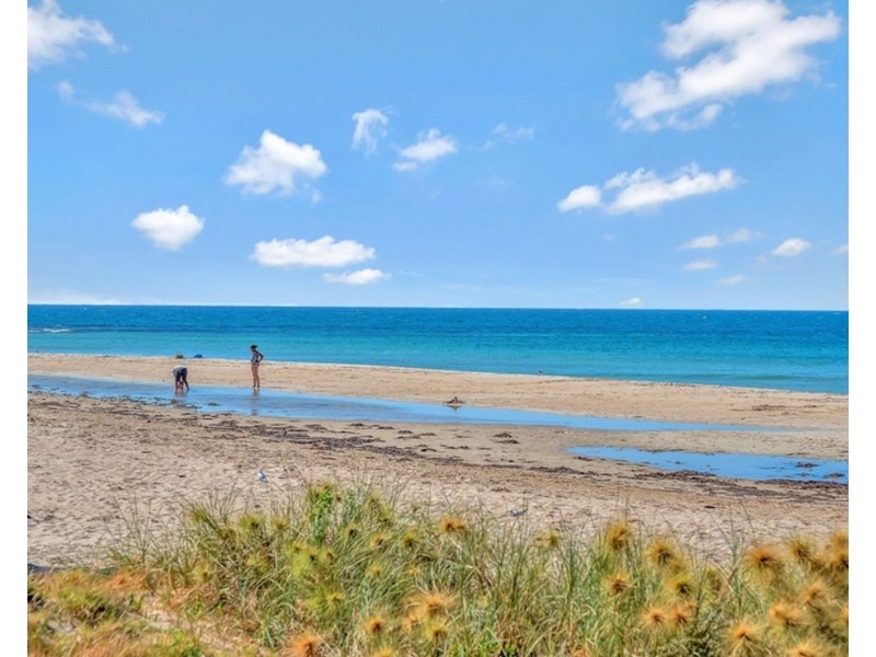 23 Rialto Place, Halls Head WA 6210