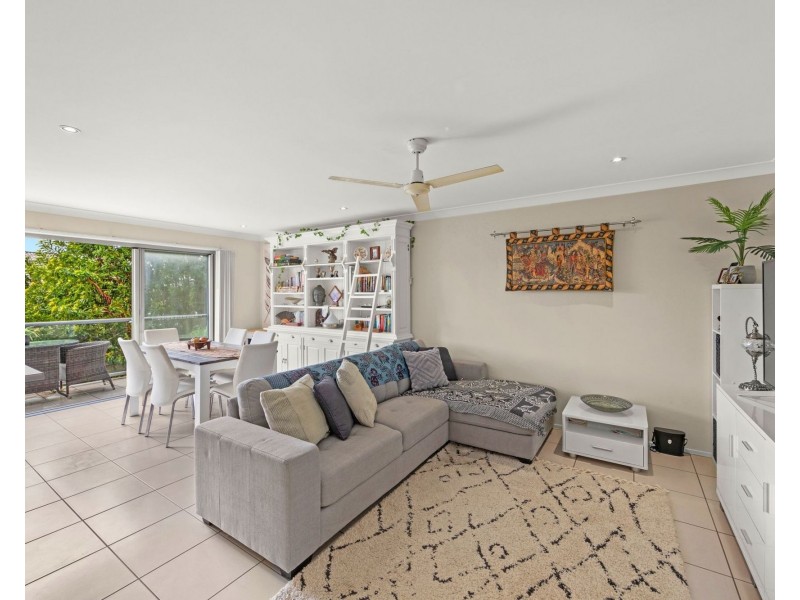 11/2 Christopher Street, Pimpama QLD 4209