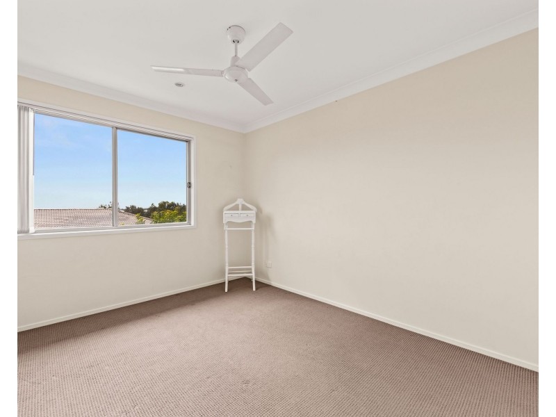 11/2 Christopher Street, Pimpama QLD 4209