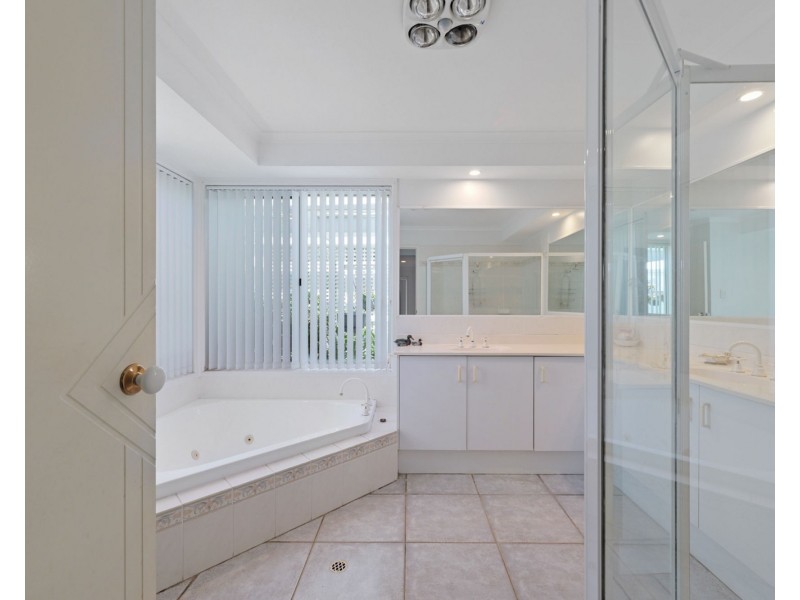 7 Pelican Waters Boulevard, Pelican Waters QLD 4551