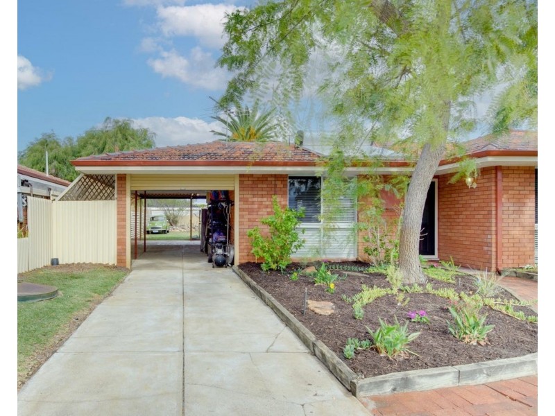 16 Kurrajong Road, Safety Bay WA 6169