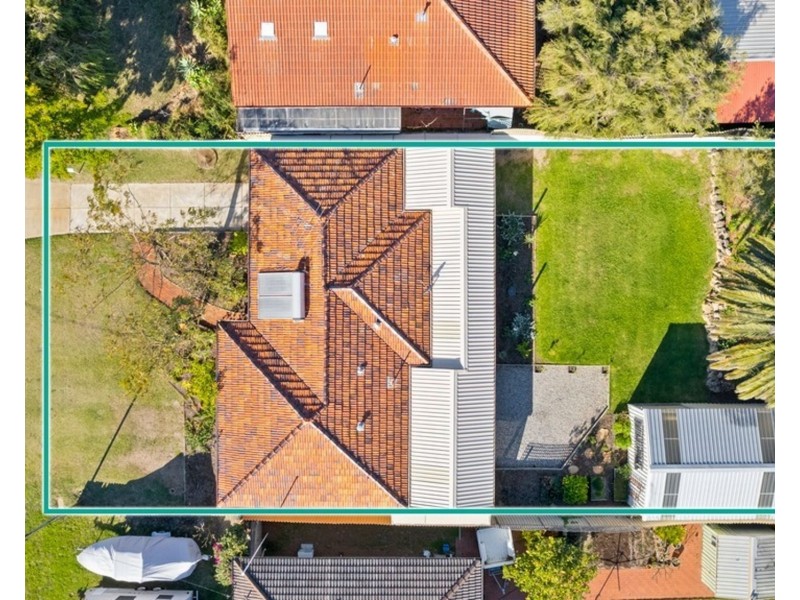 16 Kurrajong Road, Safety Bay WA 6169