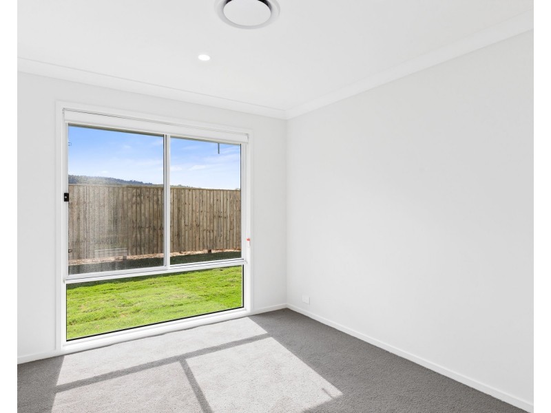 31 Timothy Cres, Rosewood QLD 4340