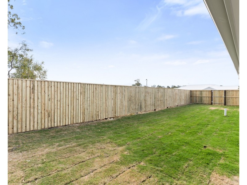 31 Timothy Cres, Rosewood QLD 4340