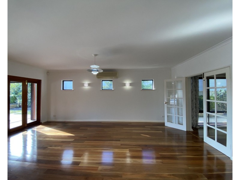 20 Samphire Street, Ascot WA 6104