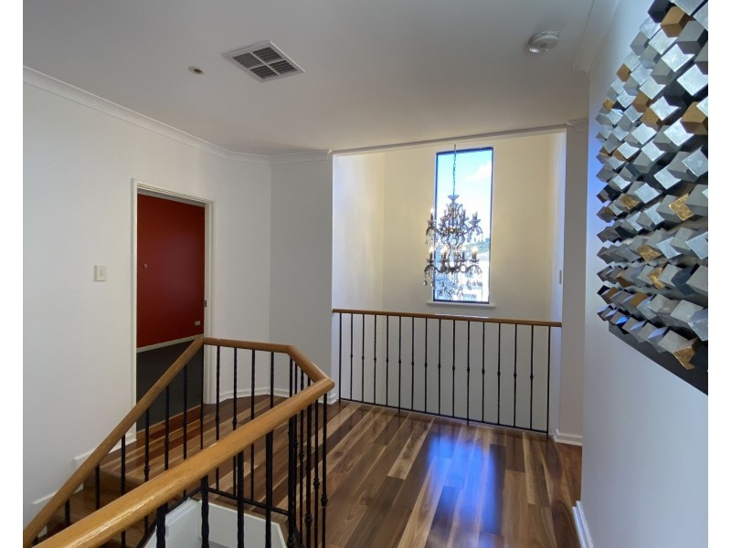 20 Samphire Street, Ascot WA 6104