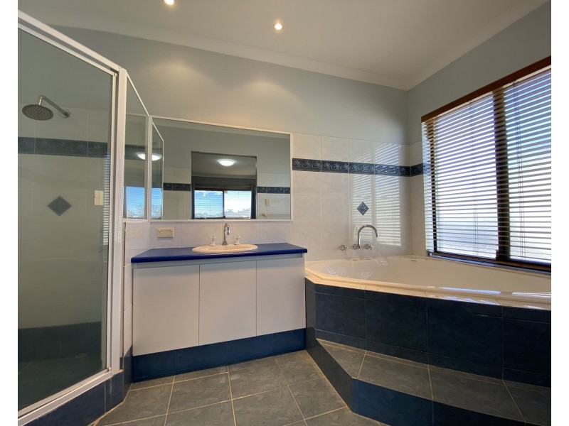 20 Samphire Street, Ascot WA 6104