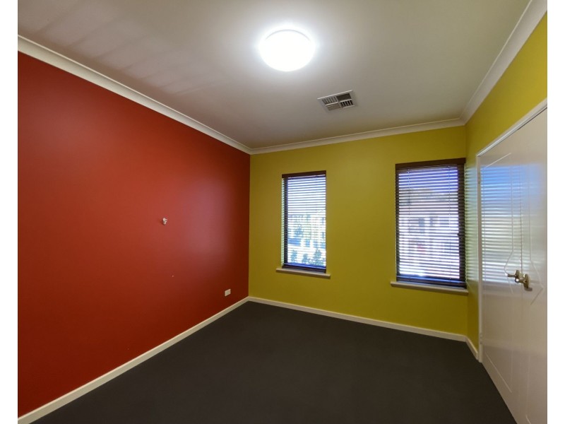 20 Samphire Street, Ascot WA 6104