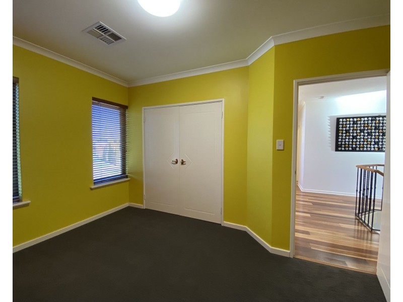 20 Samphire Street, Ascot WA 6104