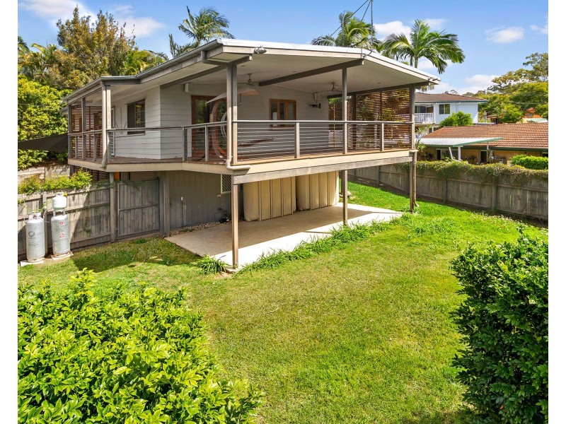 5 Caneby Street, Everton Hills QLD 4053