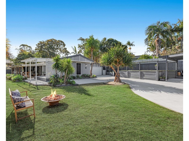171 Whites Road, Lota QLD 4179