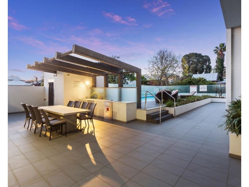 10/110 Cambridge Street, West Leederville WA 6007