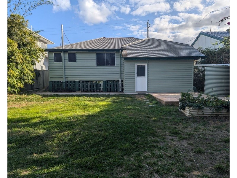 92 Dunne street, Brighton QLD 4017