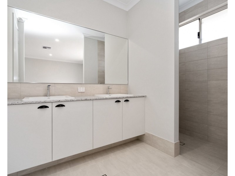 4 Warhol Way, Alkimos WA 6038