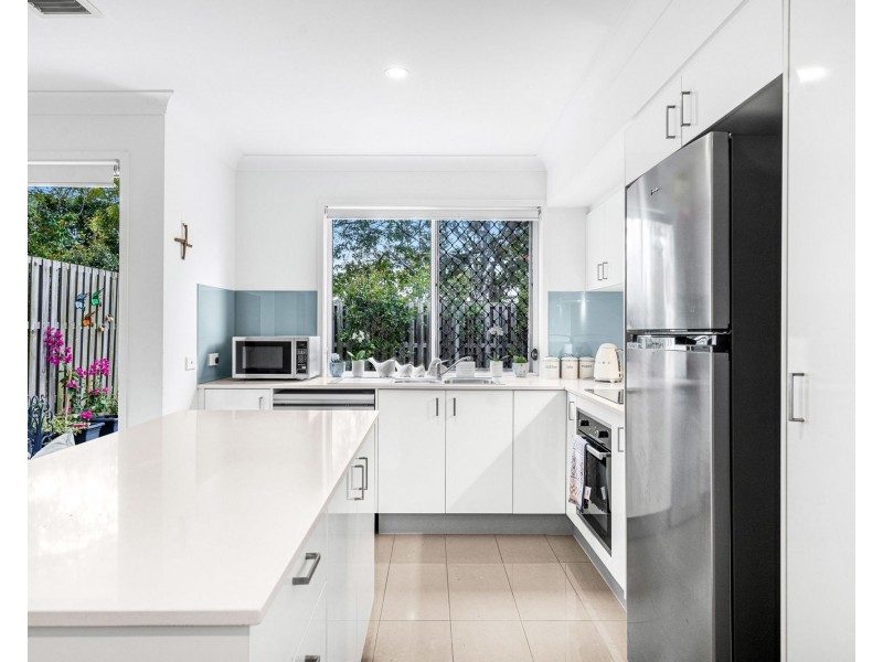 81/400 Tingal Road, Wynnum QLD 4178
