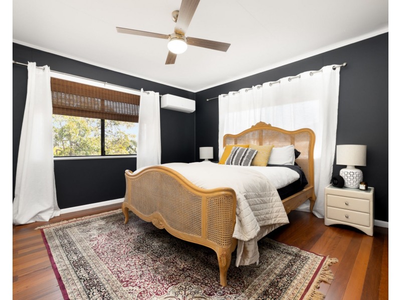 14 Odare Street, Brighton QLD 4017