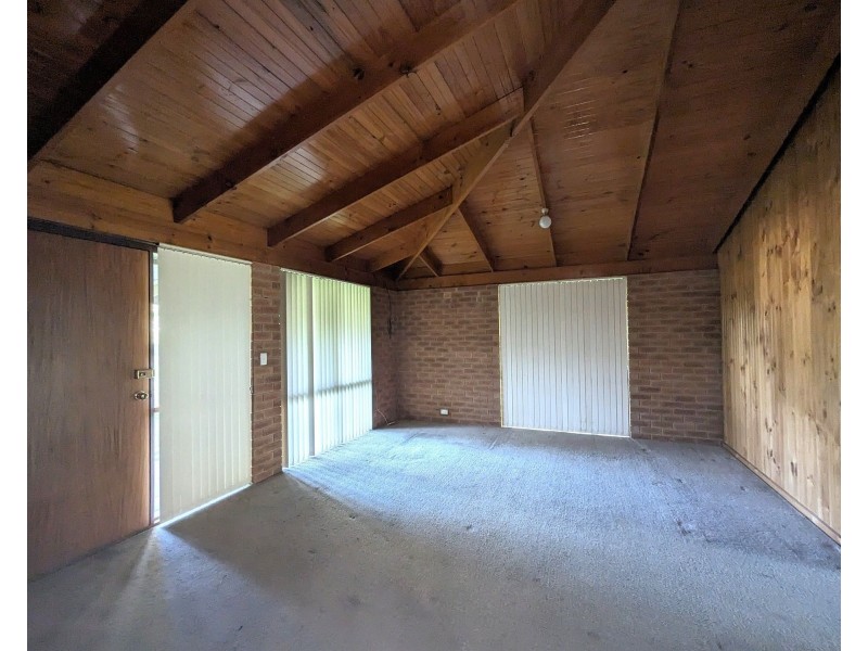 34 Verna Court, Cockburn Central WA 6164