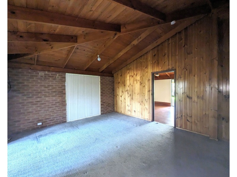 34 Verna Court, Cockburn Central WA 6164