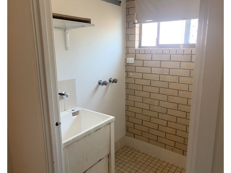 1/2 Angie Court, Mermaid Waters QLD 4218