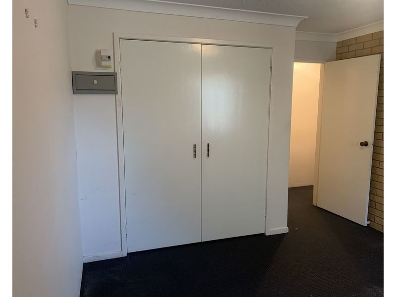 1/2 Angie Court, Mermaid Waters QLD 4218