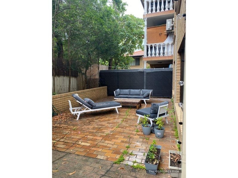 2/6 Genoa Street, Surfers Paradise QLD 4217