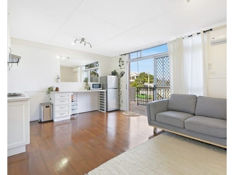 7/39 Sunset Boulevard, Surfers Paradise QLD 4217