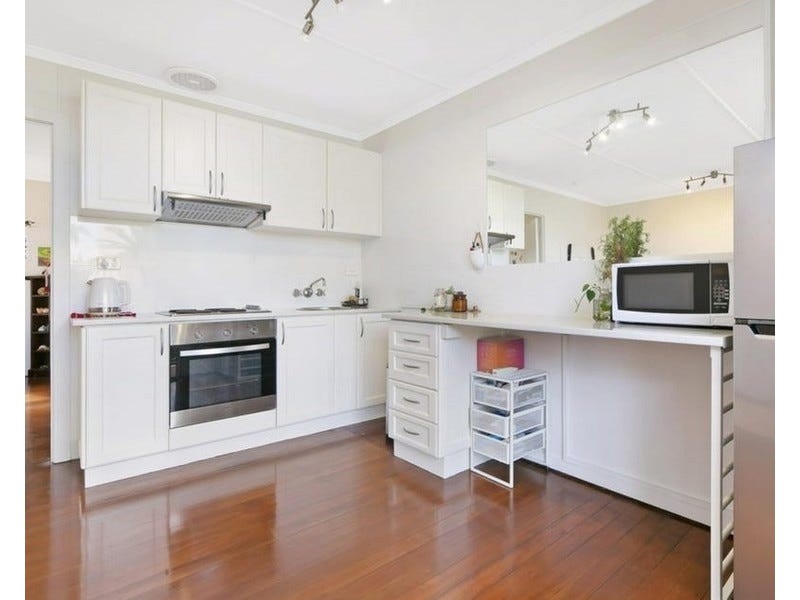 7/39 Sunset Boulevard, Surfers Paradise QLD 4217