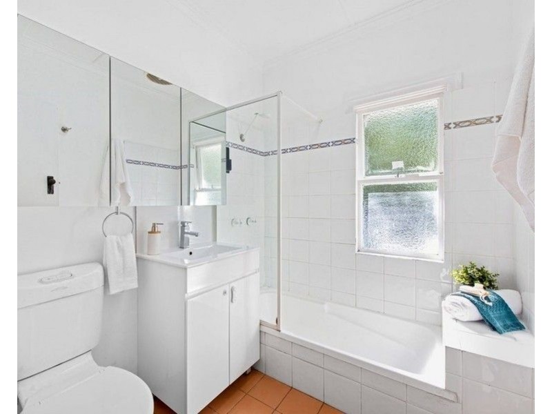 11 MACKAY TERRACE, Bardon QLD 4065