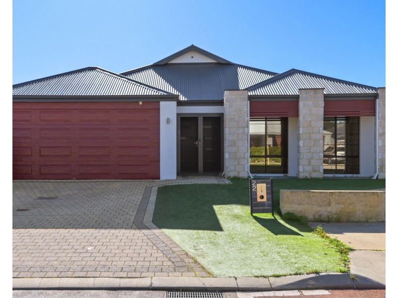 22 Laggan Road, Canning Vale WA 6155
