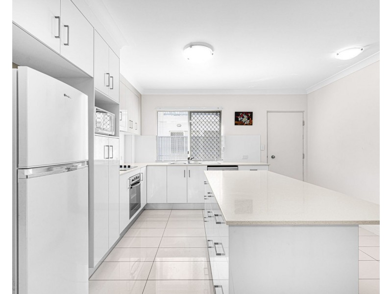4/51 Dibar Street, Wynnum QLD 4178