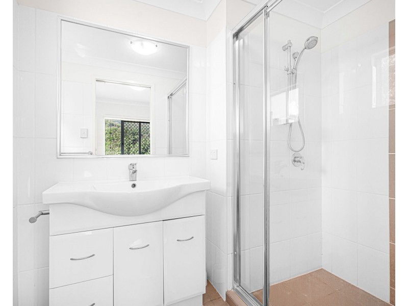 4/51 Dibar Street, Wynnum QLD 4178