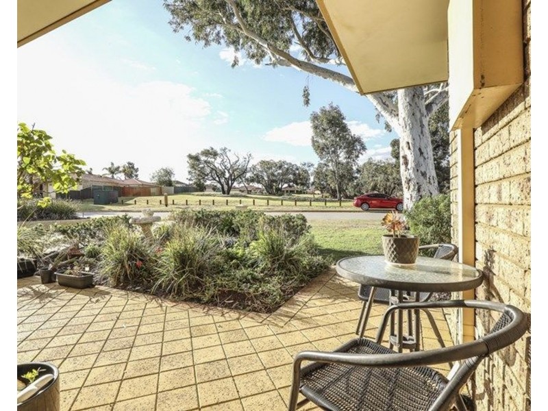 18 Cherwell Avenue, Beechboro WA 6063