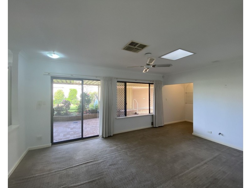 48 Merrifield Circle, Leeming WA 6149