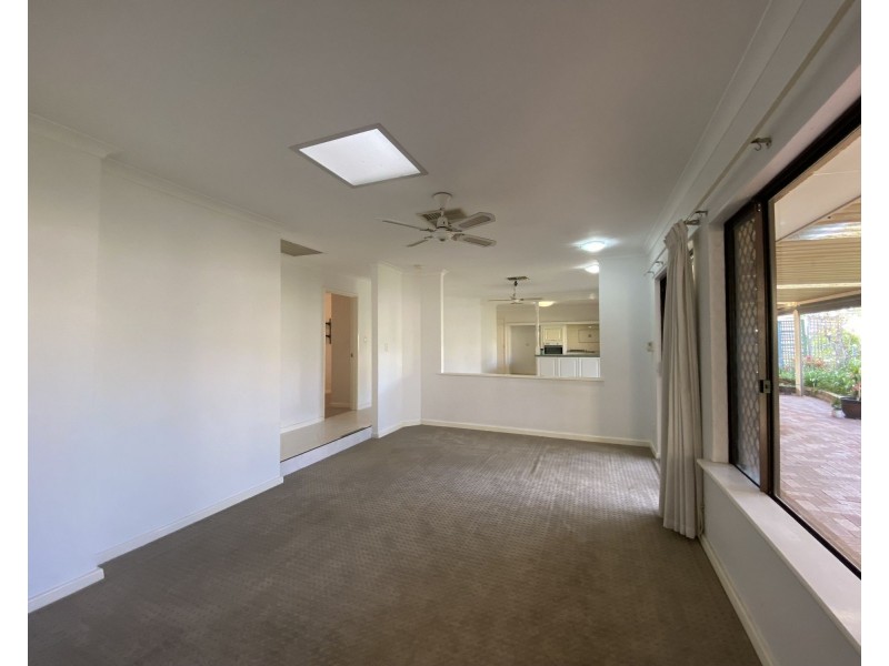 48 Merrifield Circle, Leeming WA 6149